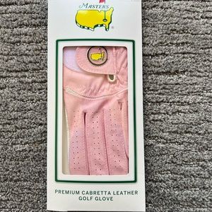 COPY - NWT women's golf glove from the Masters. Left hand. Size L